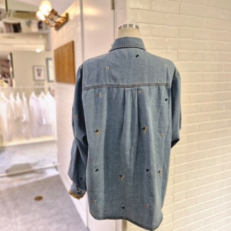 르꽃자수데님셔츠