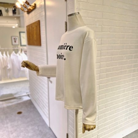 르레터링노티셔츠