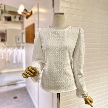 르르젬블라우스