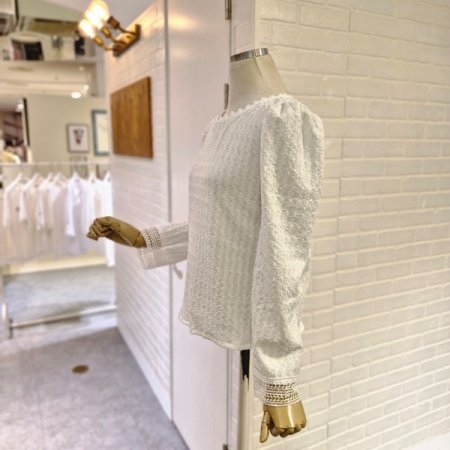 르르젬블라우스