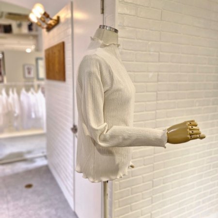 르플라츠반폴긴팔티셔츠