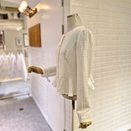 르엠보페플럼블라우스