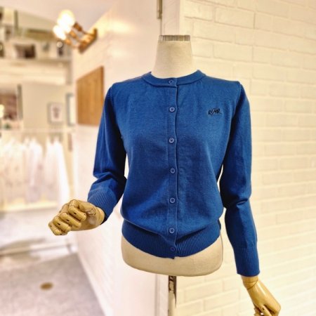 르라리본자수가디건