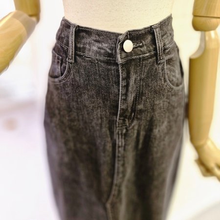 르앞트임일자데님스커트