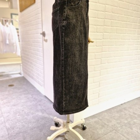 르앞트임일자데님스커트