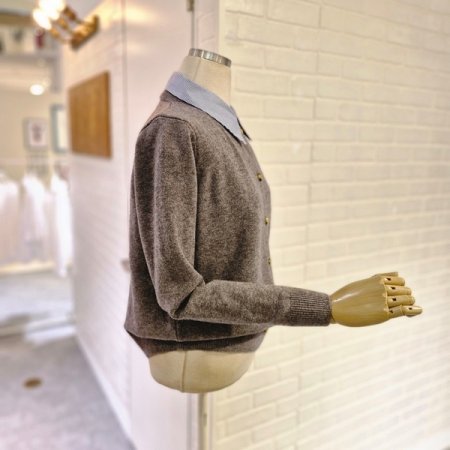 로카라배색가디건