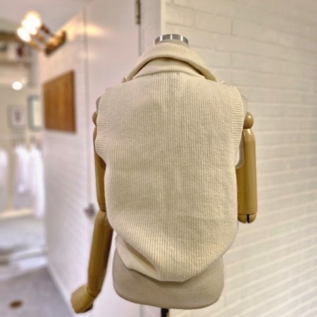 르하이넥투웨이조끼