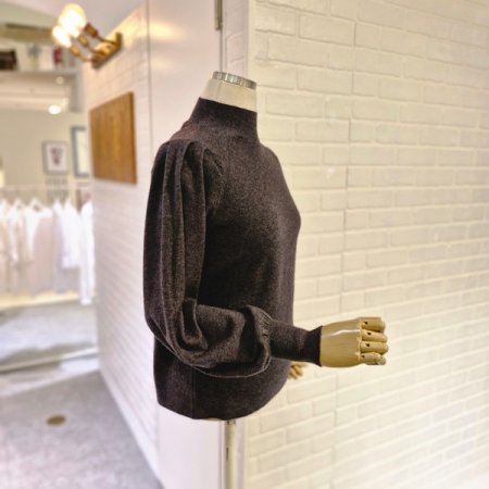 르반목퍼프니트