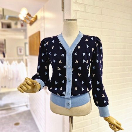 르멀티하트가디건