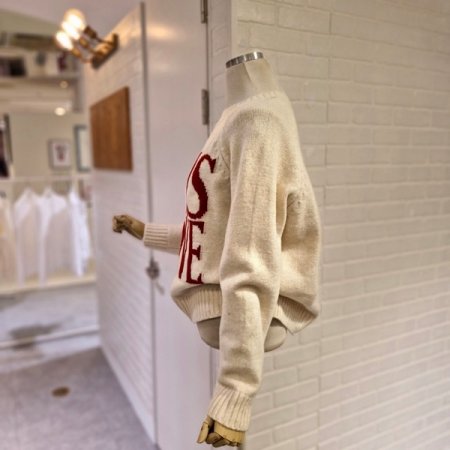 르레터링파라운드니트