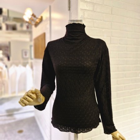 르클로버블라우스