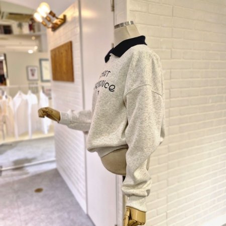 르카라배색레터링티셔츠