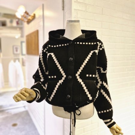 르모후드가디건