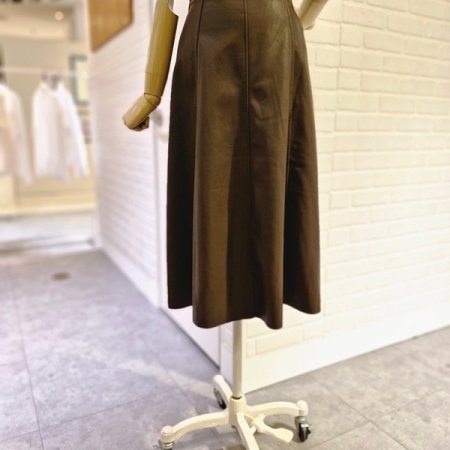 르플레어스커트