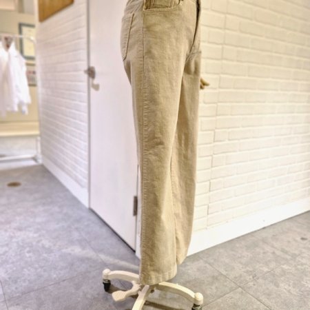 르밴드포인트골덴일자팬츠