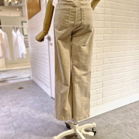 르밴드포인트골덴일자팬츠