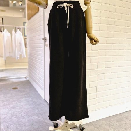 르와이드골덴팬츠