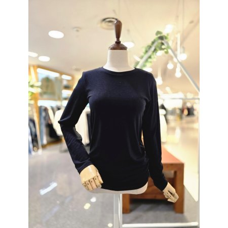 안감기모라운드티셔츠