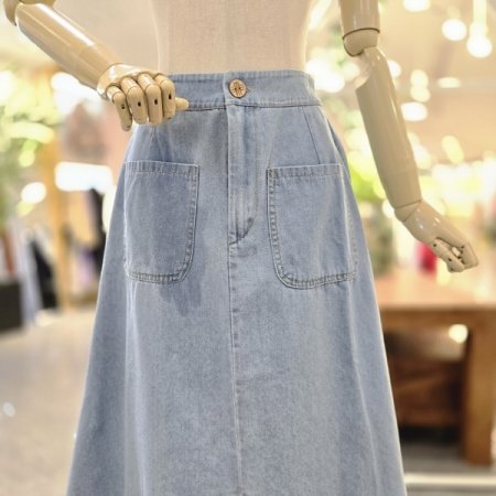 앞트임플레어데님스커트