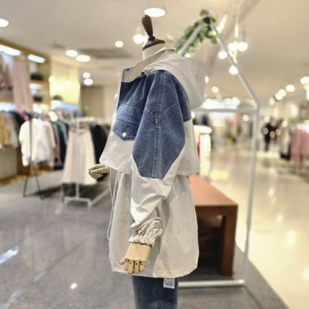 어깨청배색스트링 점퍼