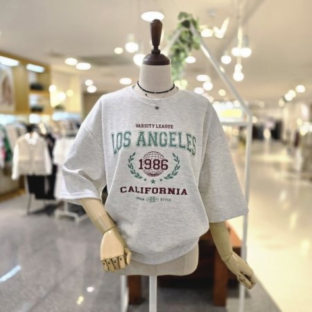 레터링 맨투맨티셔츠