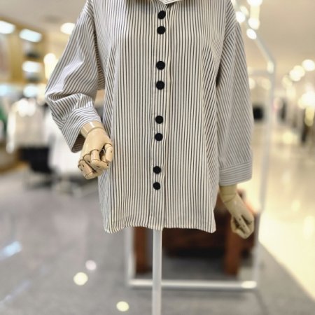 블랙빈 라인셔츠