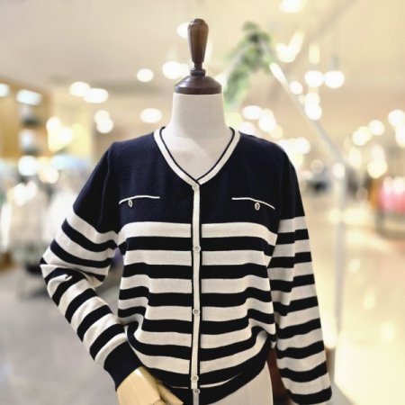 브이단가라 니트