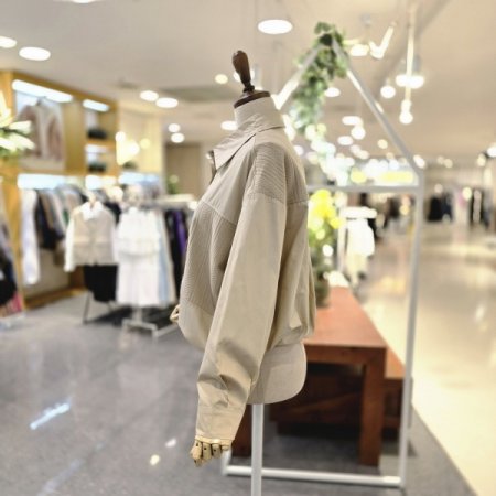 배색오각주머니 블라우스