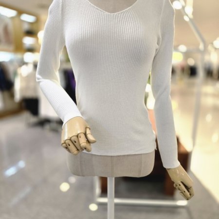 골지브이넥 니트티