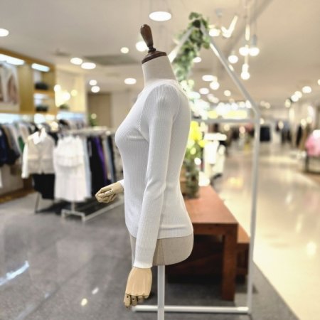 골지브이넥 니트티