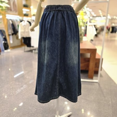 허리밴딩단추청스커트