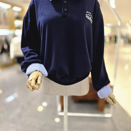 카라배색 맨투맨티셔츠