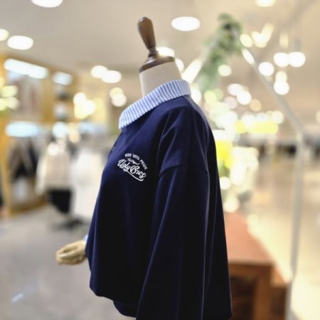 카라배색 맨투맨티셔츠