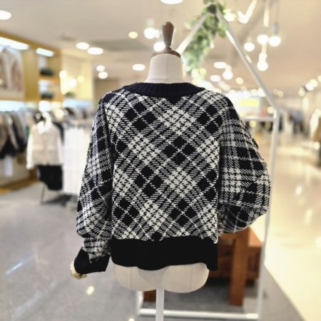 2도 자가드 가디건