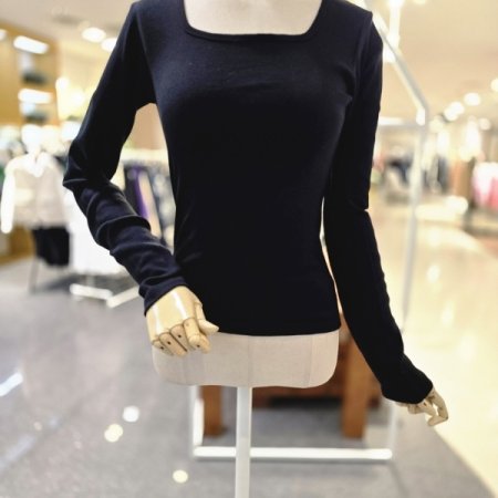 면스퀘어넥 티셔츠