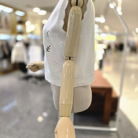 펀칭리프자수조끼