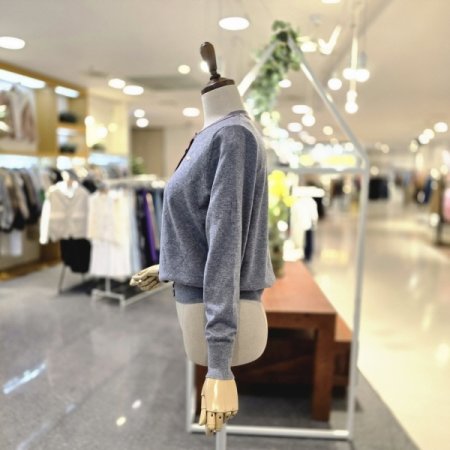 리본배색 니트티