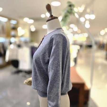 리본배색 니트티