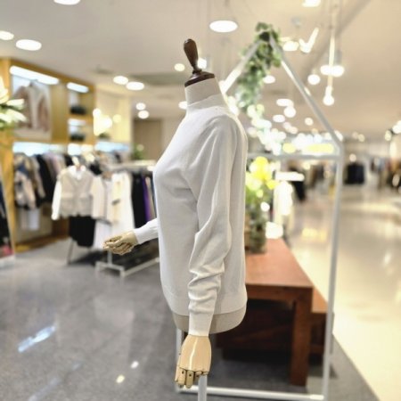 베이직반목니트티