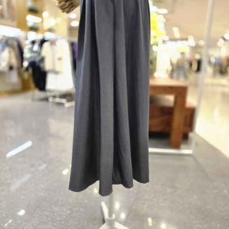 투핀턱 포켓스커트