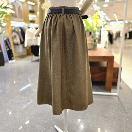 버튼 플레어스커트