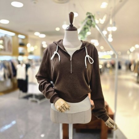 로나나시크롭후드니트