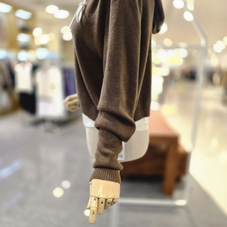 로나나시크롭후드니트