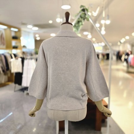 핀턱소매 카라니트