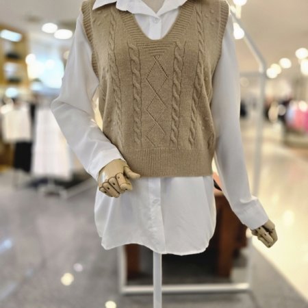 폼폼아가일조끼블라세트