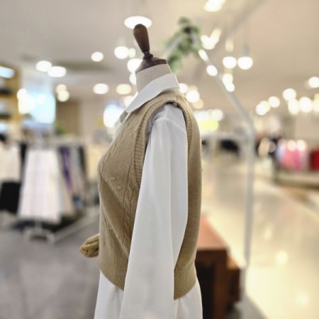 폼폼아가일조끼블라세트