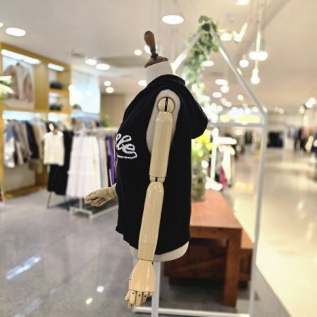 영문 빅후드조끼