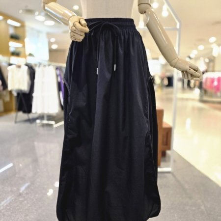 블레이 밴딩스커트