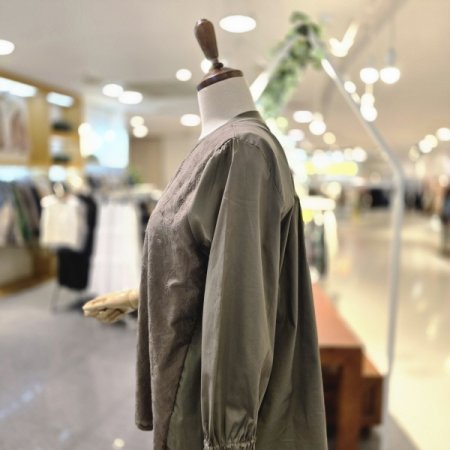 자수비키 티셔츠