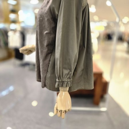 자수비키 티셔츠